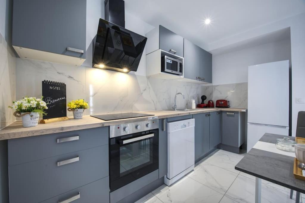 Appt P2 De 1 A 6 Pers A Rognac Apartment Bagian luar foto